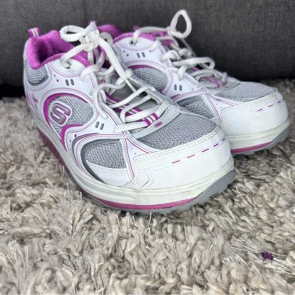 Women’s White Pink Sneakers Sketchers Shape Ups Brest Cancer Shoes Size 11 - Picture 3 of 11